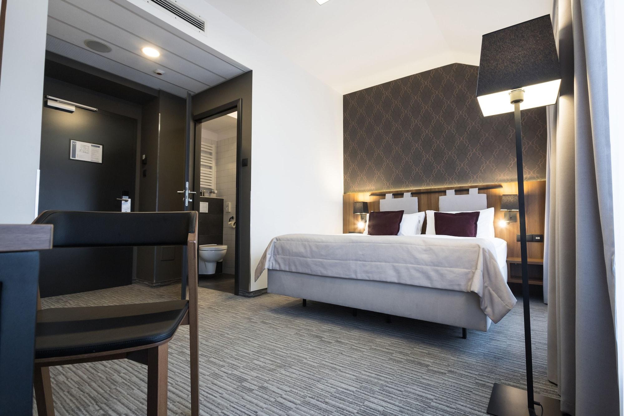 Hotel Western Mariacki